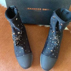 Alexander Smith - London sz 8